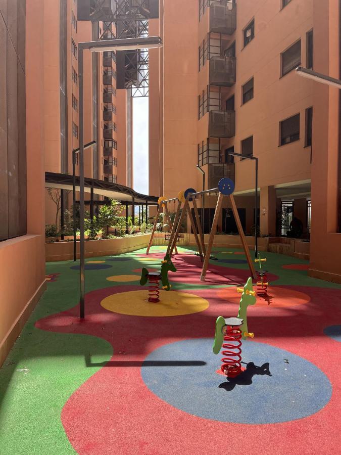 -Malagasunapts-Skygarden Teatinos Pool Playground 외부 사진